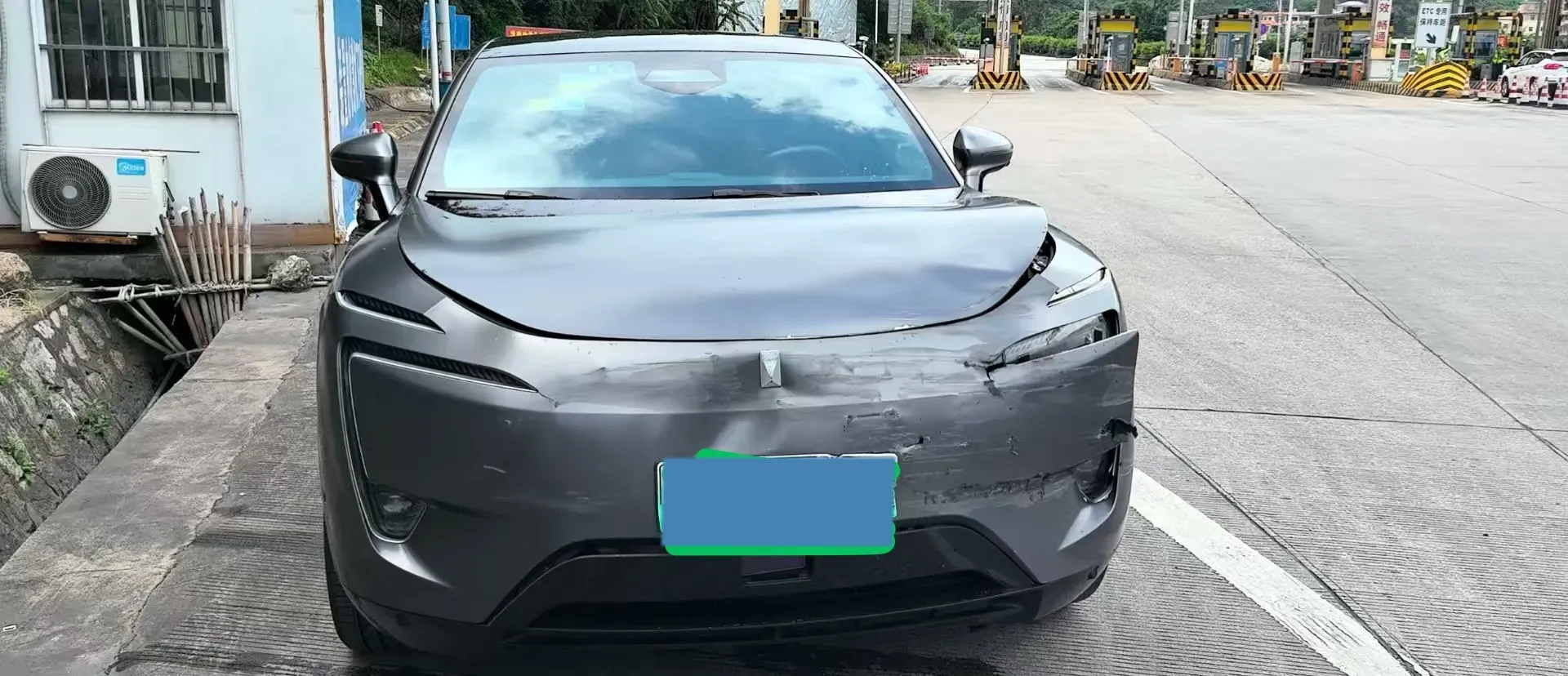 2022 Avatr 11 BEV 90.38KWH,autocango,china used car exporter,china ev exporter,chinese used car exporter,chinese used ev exporter