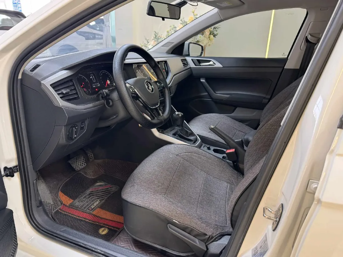 2023 Volkswagen Polo 1.5L 113HP L4 6AT,autocango,china used car exporter,china ev exporter,chinese used car exporter,chinese used ev exporter