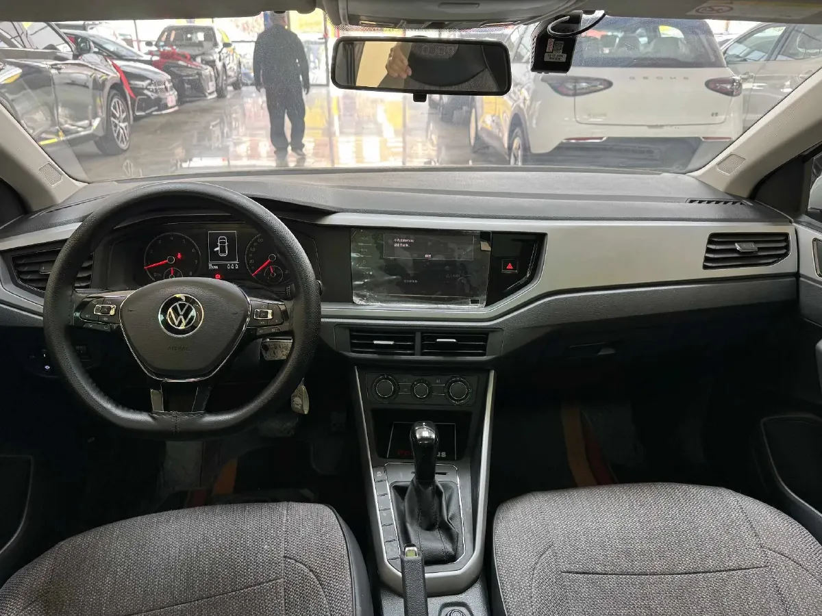 2023 Volkswagen Polo 1.5L 113HP L4 6AT,autocango,china used car exporter,china ev exporter,chinese used car exporter,chinese used ev exporter