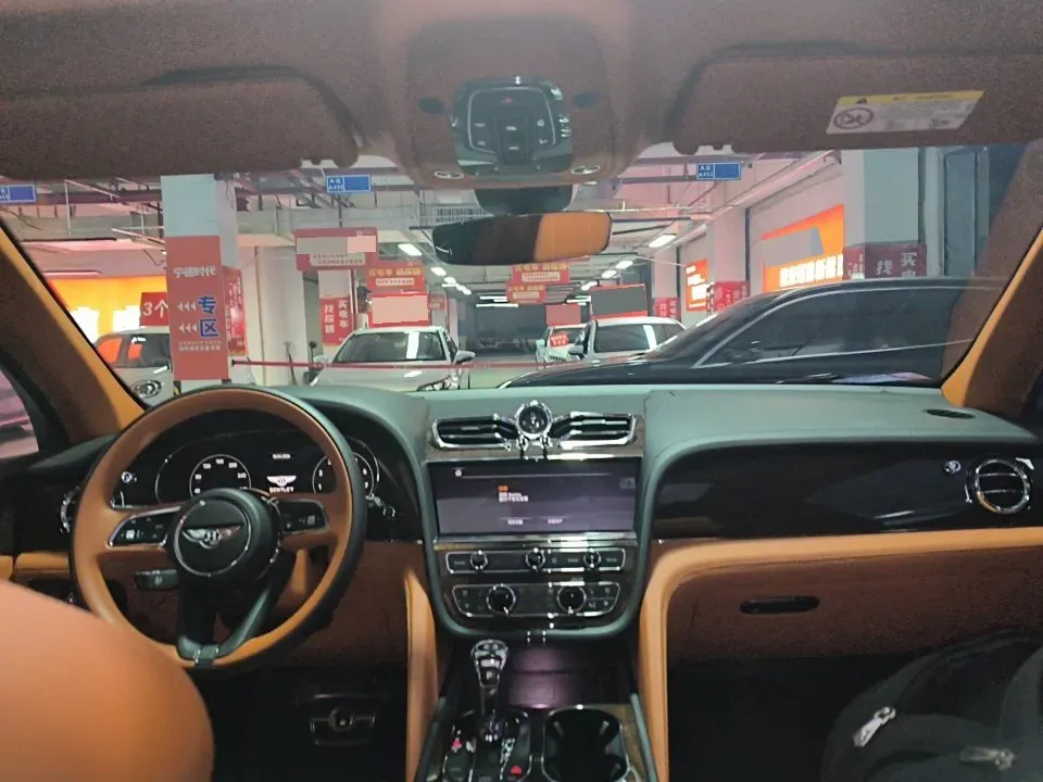 2022 Bentley Bentayga 4.0T 550HP V8 8AT,autocango,china used car exporter,china ev exporter,chinese used car exporter,chinese used ev exporter