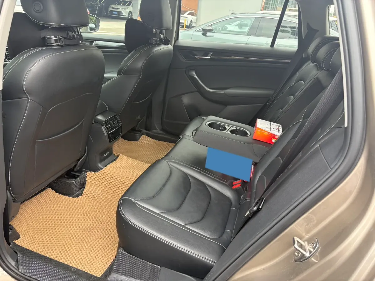 2019 Chevrolet Equinox 2.0T 260HP L4 9AT,autocango,china used car exporter,china ev exporter,chinese used car exporter,chinese used ev exporter