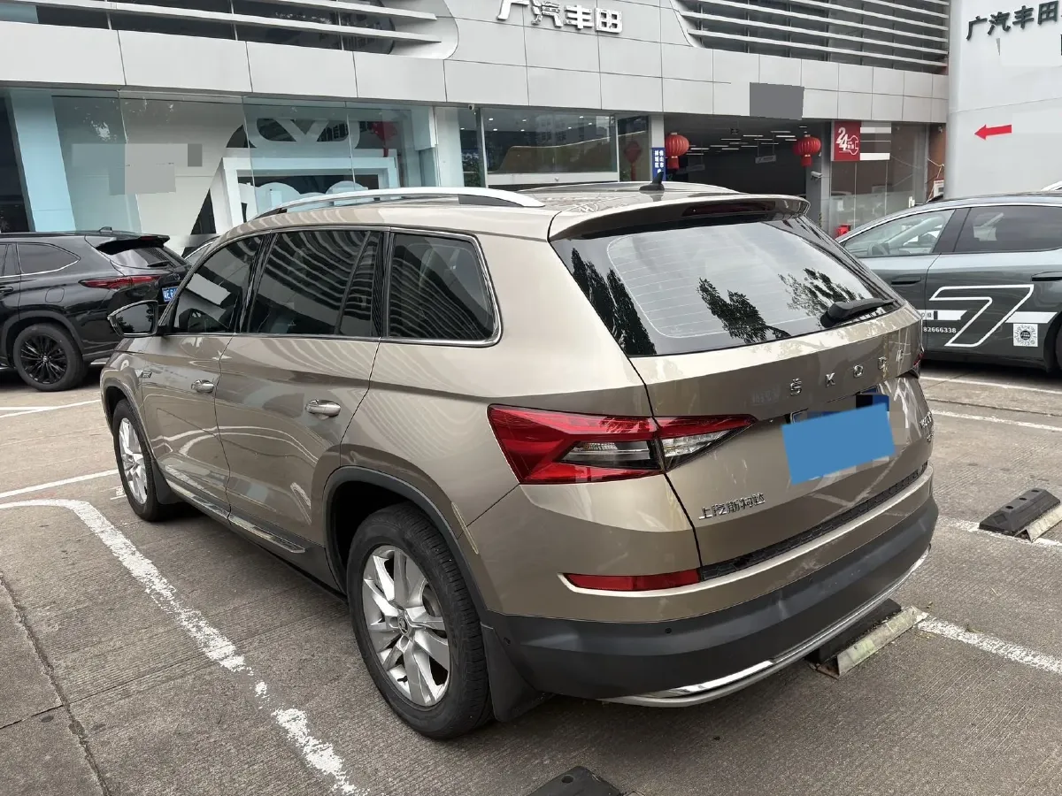 2019 Chevrolet Equinox 2.0T 260HP L4 9AT,autocango,china used car exporter,china ev exporter,chinese used car exporter,chinese used ev exporter