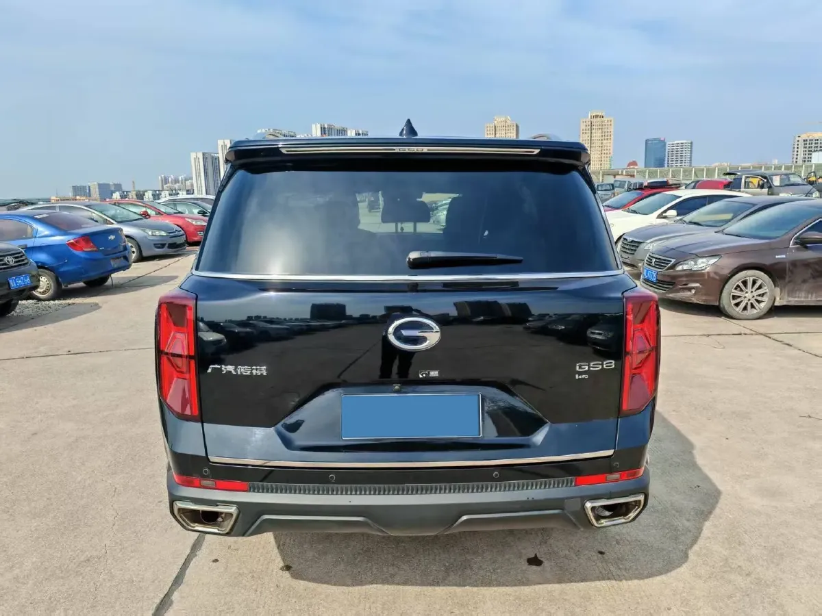 2022 GAC Trumpchi GS8 2.0T 252HP L4 8AT,autocango,china used car exporter,china ev exporter,chinese used car exporter,chinese used ev exporter