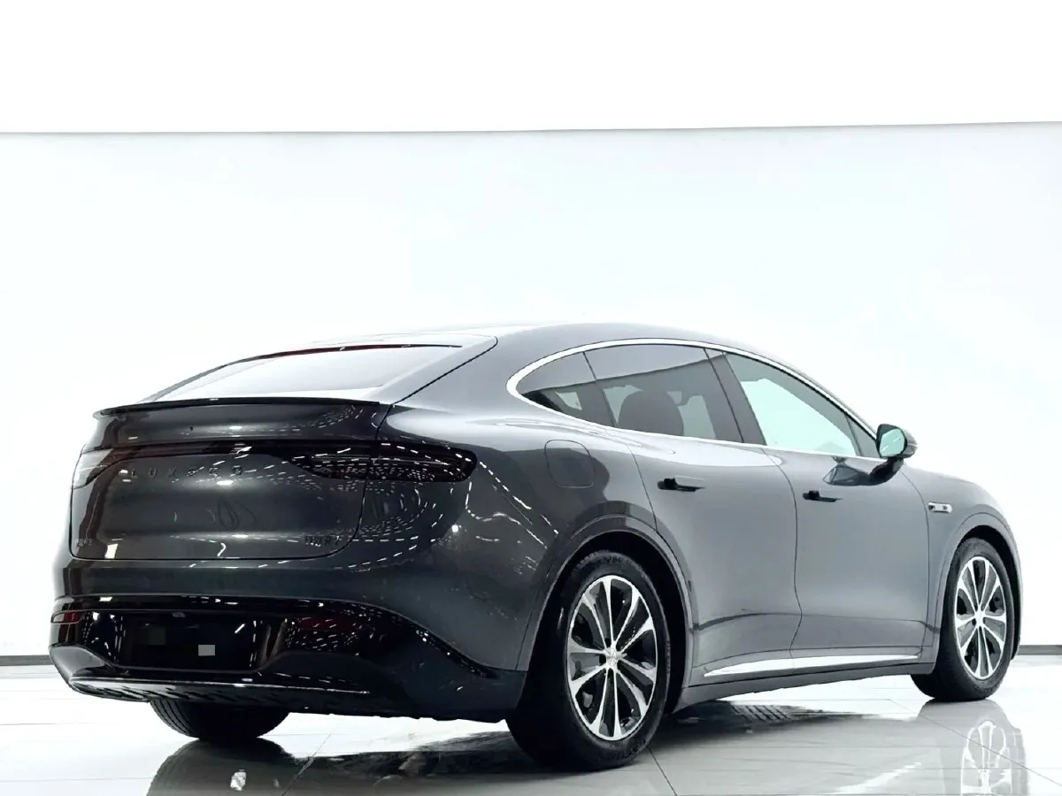 2025 Luxeed R7 REEV 156HP REEV 37KWH,autocango,china used car exporter,china ev exporter,chinese used car exporter,chinese used ev exporter