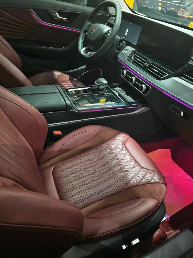 2023 HongQi HS5 2.0T 252HP L4 8AT,autocango,china used car exporter,china ev exporter,chinese used car exporter,chinese used ev exporter