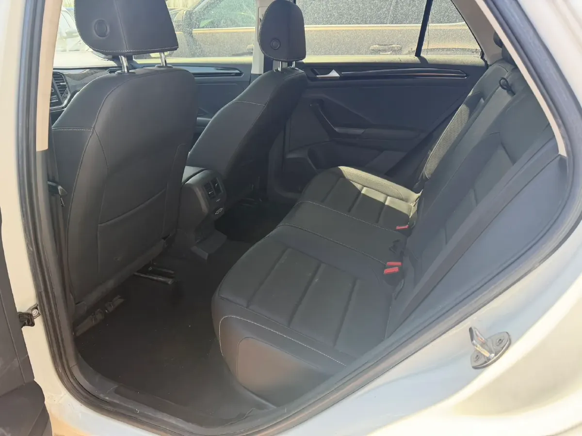 2018 Borgward BX7 2.0T 224HP L4 6AT,autocango,china used car exporter,china ev exporter,chinese used car exporter,chinese used ev exporter