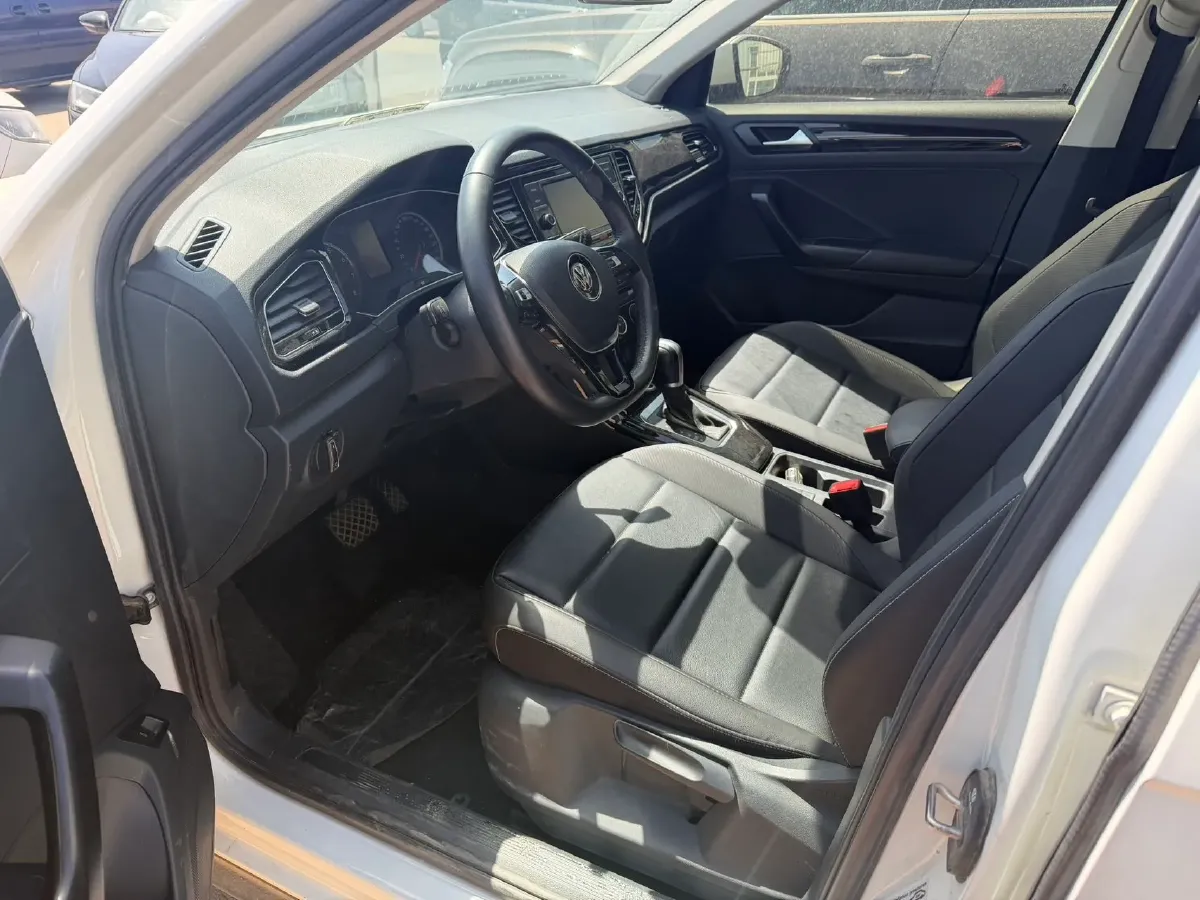 2018 Borgward BX7 2.0T 224HP L4 6AT,autocango,china used car exporter,china ev exporter,chinese used car exporter,chinese used ev exporter