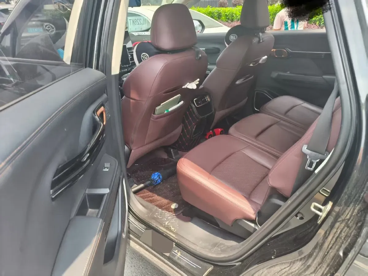 2022 Geely Okavango 1.8T 184HP L4 7DCT,autocango,china used car exporter,china ev exporter,chinese used car exporter,chinese used ev exporter