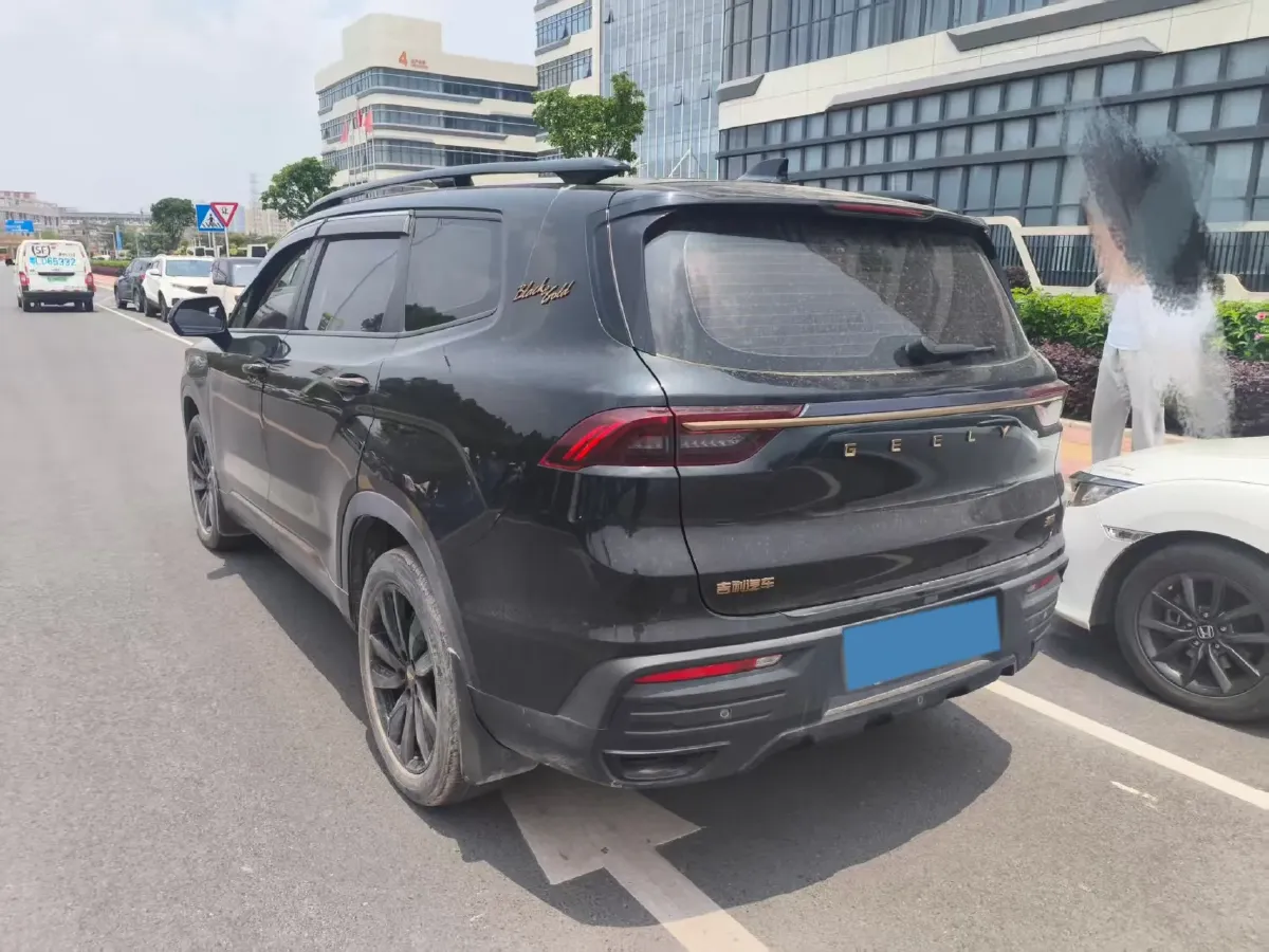 2022 Geely Okavango 1.8T 184HP L4 7DCT,autocango,china used car exporter,china ev exporter,chinese used car exporter,chinese used ev exporter