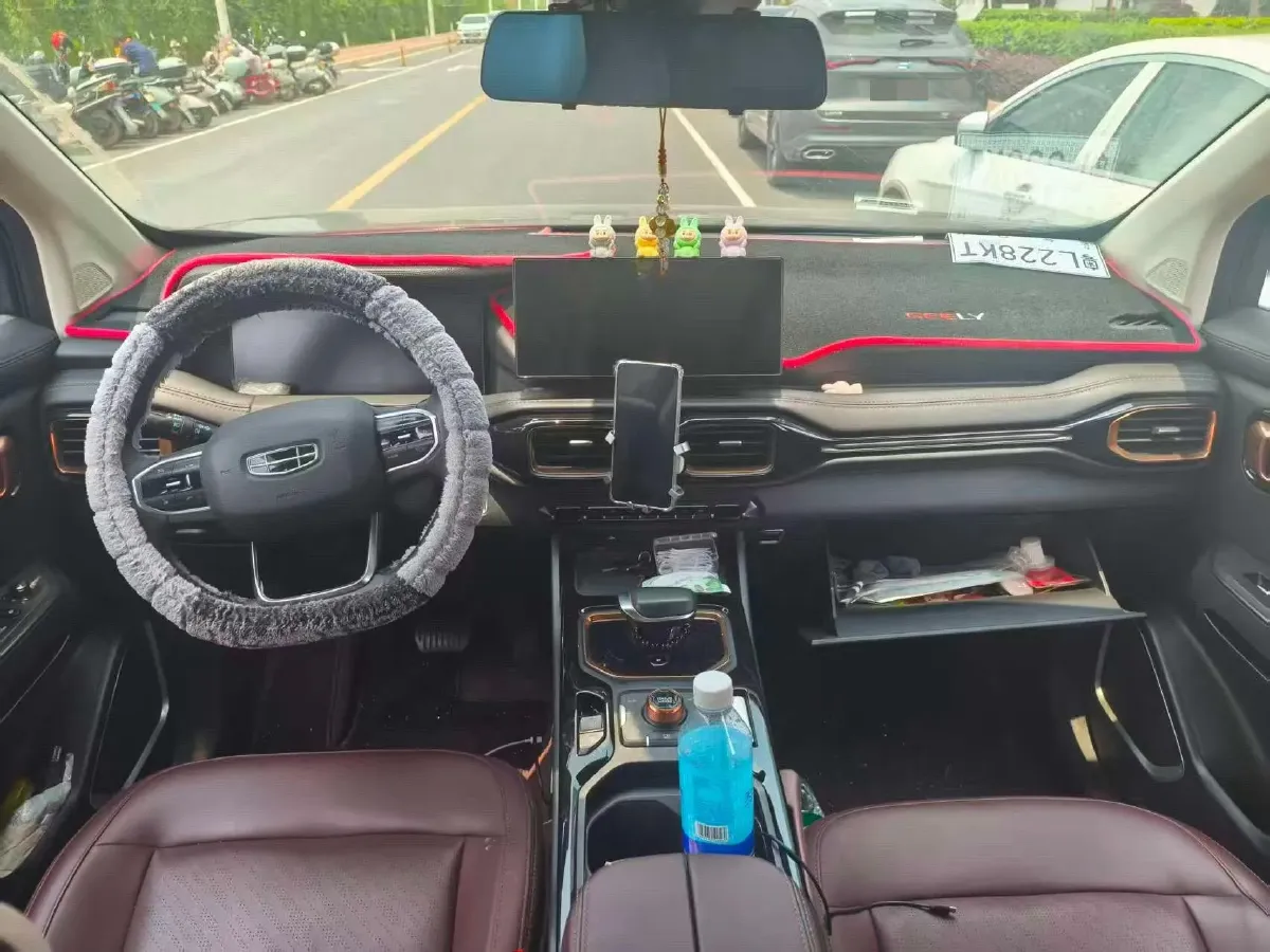 2022 Geely Okavango 1.8T 184HP L4 7DCT,autocango,china used car exporter,china ev exporter,chinese used car exporter,chinese used ev exporter