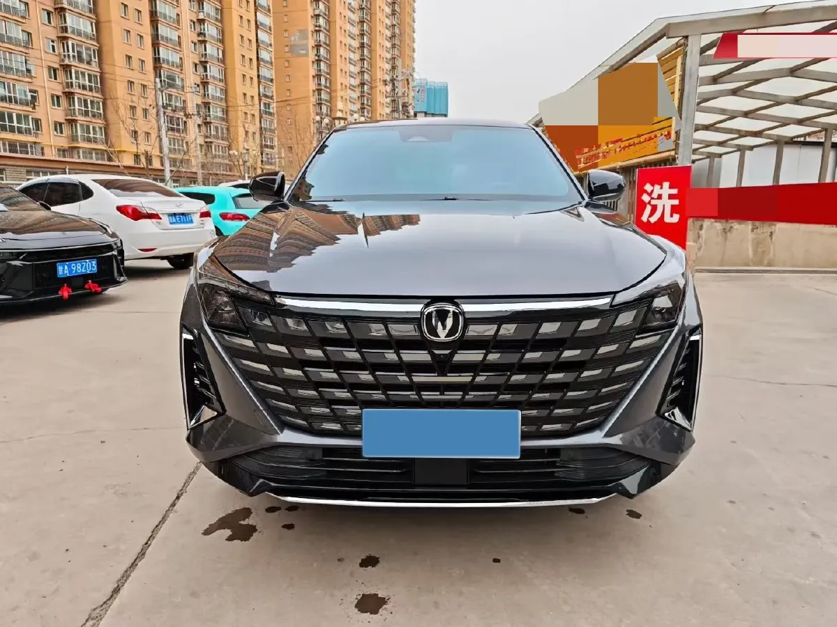 2025 ChangAn UNI-Z 1.5T 192HP L4 7DCT,autocango,china used car exporter,china ev exporter,chinese used car exporter,chinese used ev exporter