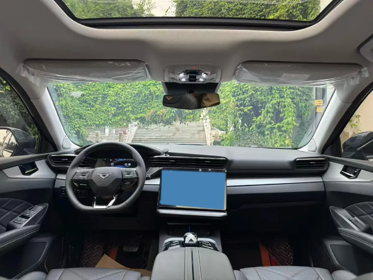 2023 KaiYi KunLun 1.6T 197HP L4 7DCT,autocango,china used car exporter,china ev exporter,chinese used car exporter,chinese used ev exporter