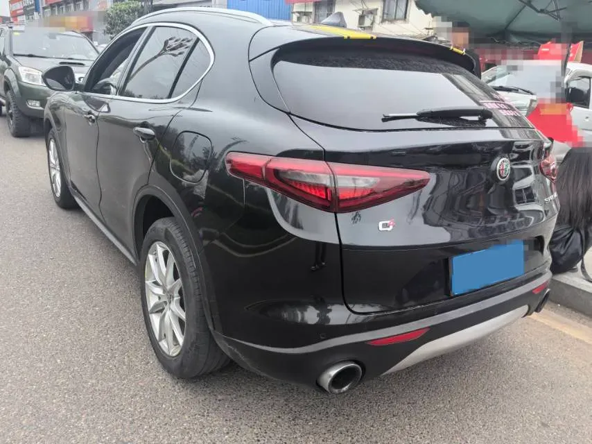 2017 Jaguar XE 2.0T 240HP L4 8AT,autocango,china used car exporter,china ev exporter,chinese used car exporter,chinese used ev exporter