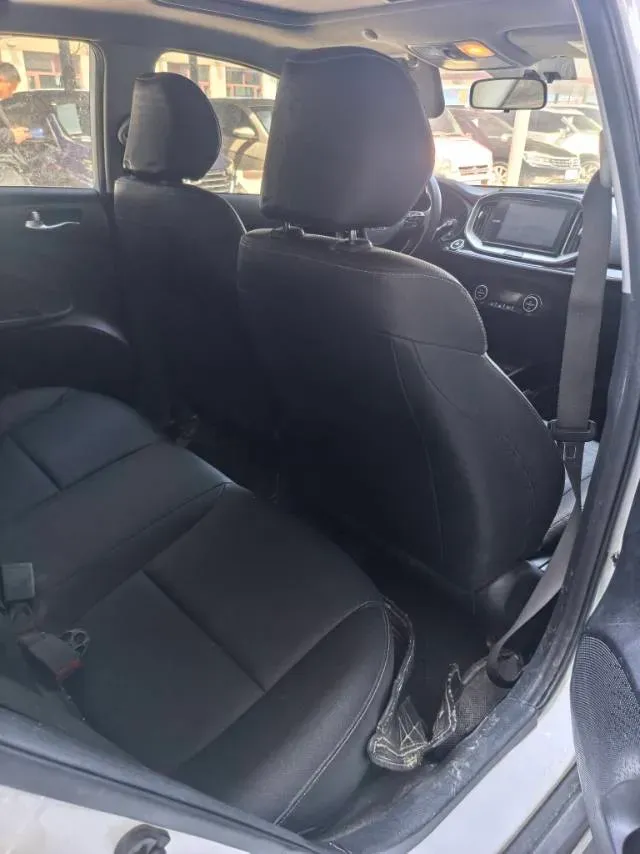 2021 Kia KX1 1.4L 100HP L4 6AT,autocango,china used car exporter,china ev exporter,chinese used car exporter,chinese used ev exporter