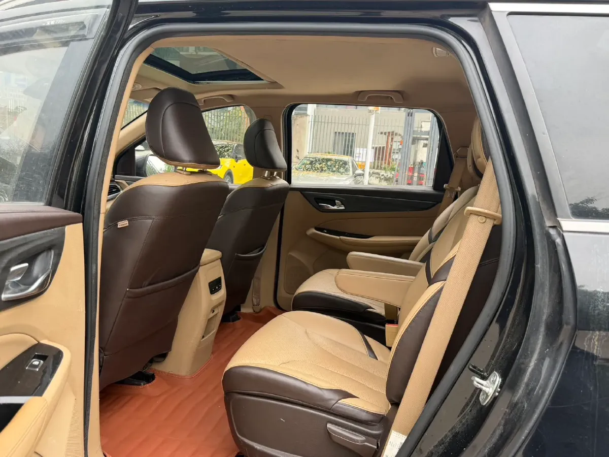 2017 Great Wall Wingle 5 2.0T 143HP L4 6MT,autocango,china used car exporter,china ev exporter,chinese used car exporter,chinese used ev exporter