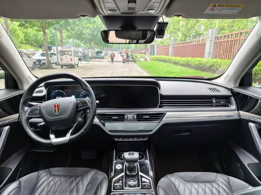 2022 HongQi HS5 2.0T 224HP L4 6AT,autocango,china used car exporter,china ev exporter,chinese used car exporter,chinese used ev exporter