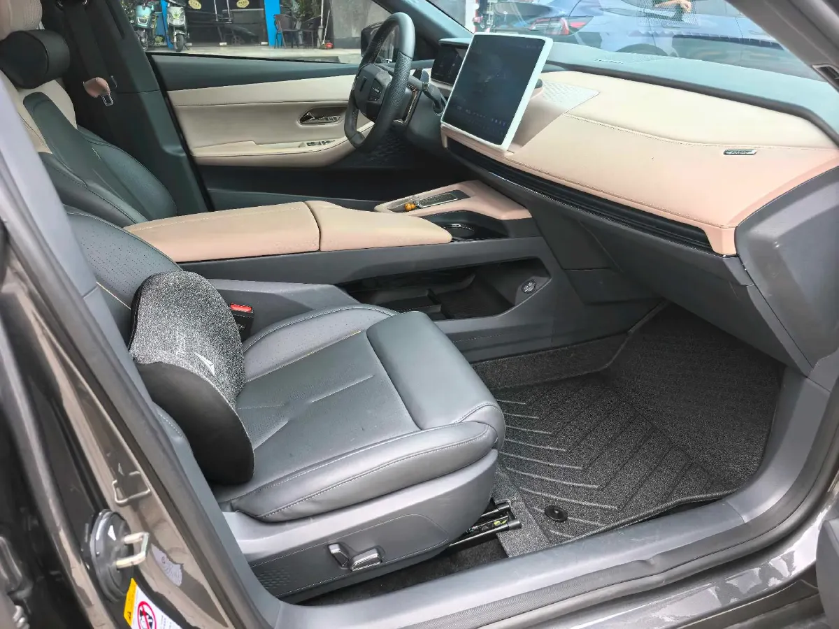 2022 Mazda 3 Axela 2.0L 158HP L4 6AT,autocango,china used car exporter,china ev exporter,chinese used car exporter,chinese used ev exporter