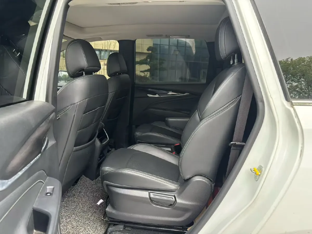 2021 MAXUS G50 1.5T 169HP L4 7DCT,autocango,china used car exporter,china ev exporter,chinese used car exporter,chinese used ev exporter