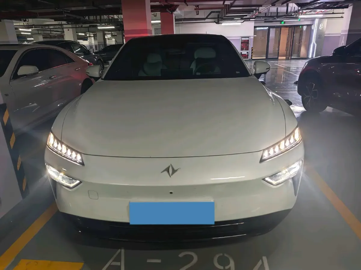 2024 DongFeng eπ eπ007 BEV 56.83KWH,autocango,china used car exporter,china ev exporter,chinese used car exporter,chinese used ev exporter