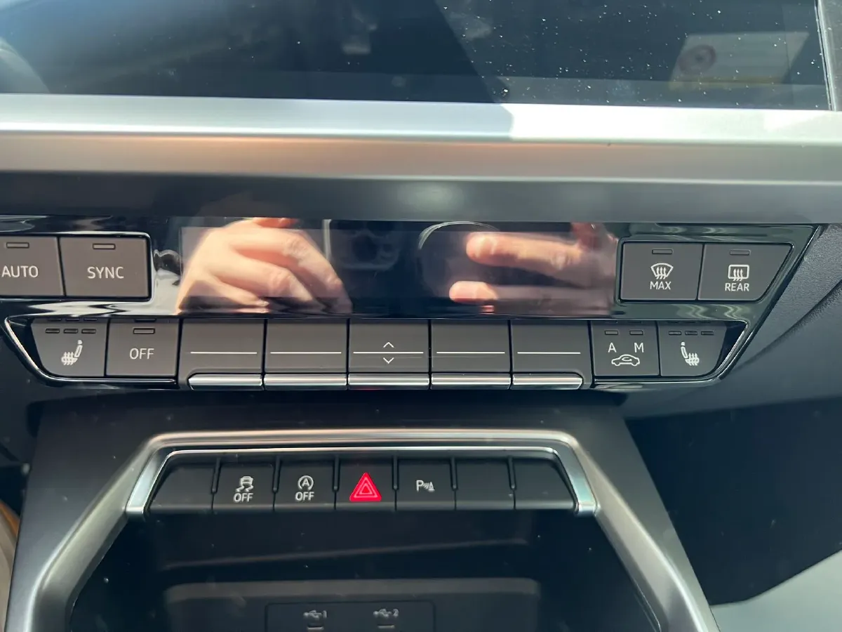 2023 Audi A3 1.4T 150HP L4 7DCT,autocango,china used car exporter,china ev exporter,chinese used car exporter,chinese used ev exporter