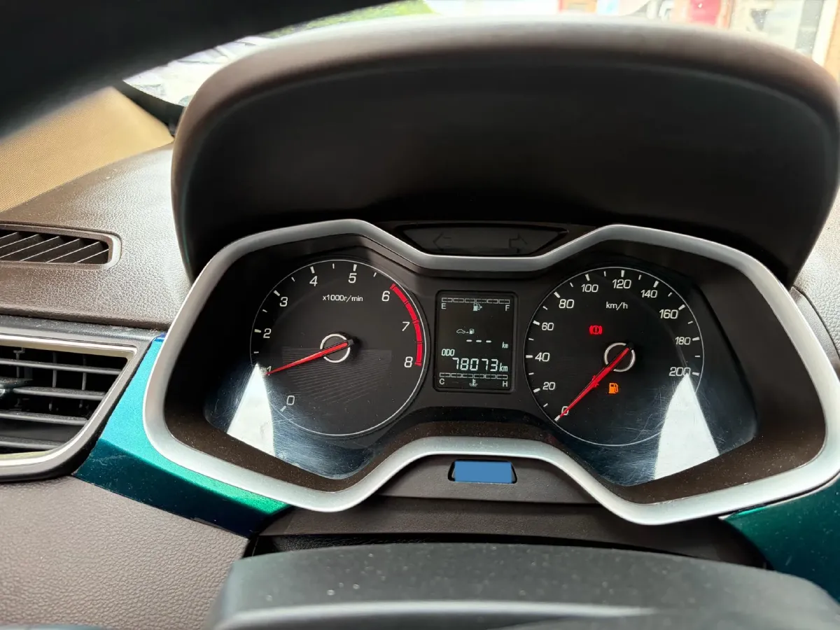 2017 BaoJun 310W 1.5L 112HP L4 6MT,autocango,china used car exporter,china ev exporter,chinese used car exporter,chinese used ev exporter