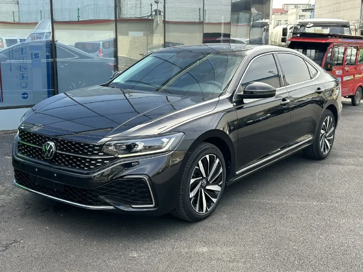 2022 Skoda Kodiak GT 2.0T 186HP L4 7DCT,autocango,china used car exporter,china ev exporter,chinese used car exporter,chinese used ev exporter