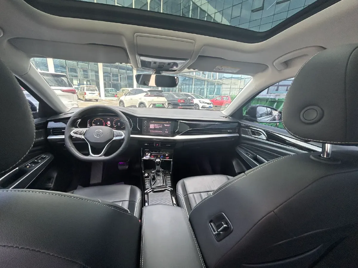 2022 Skoda Kodiak GT 2.0T 186HP L4 7DCT,autocango,china used car exporter,china ev exporter,chinese used car exporter,chinese used ev exporter