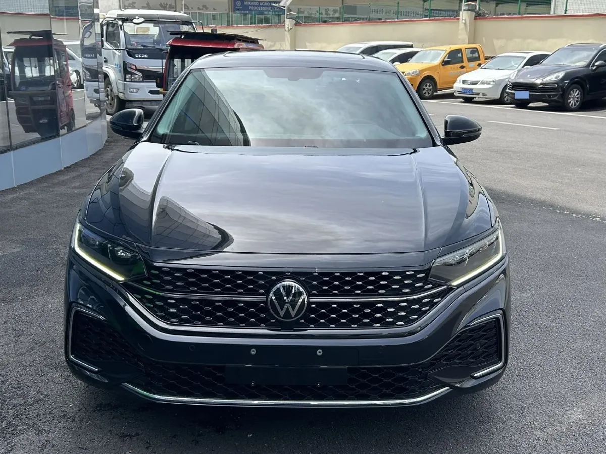 2022 Skoda Kodiak GT 2.0T 186HP L4 7DCT,autocango,china used car exporter,china ev exporter,chinese used car exporter,chinese used ev exporter