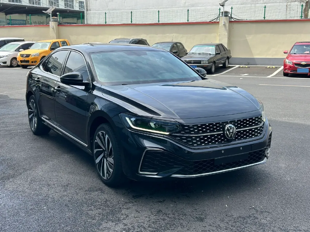 2022 Skoda Kodiak GT 2.0T 186HP L4 7DCT,autocango,china used car exporter,china ev exporter,chinese used car exporter,chinese used ev exporter