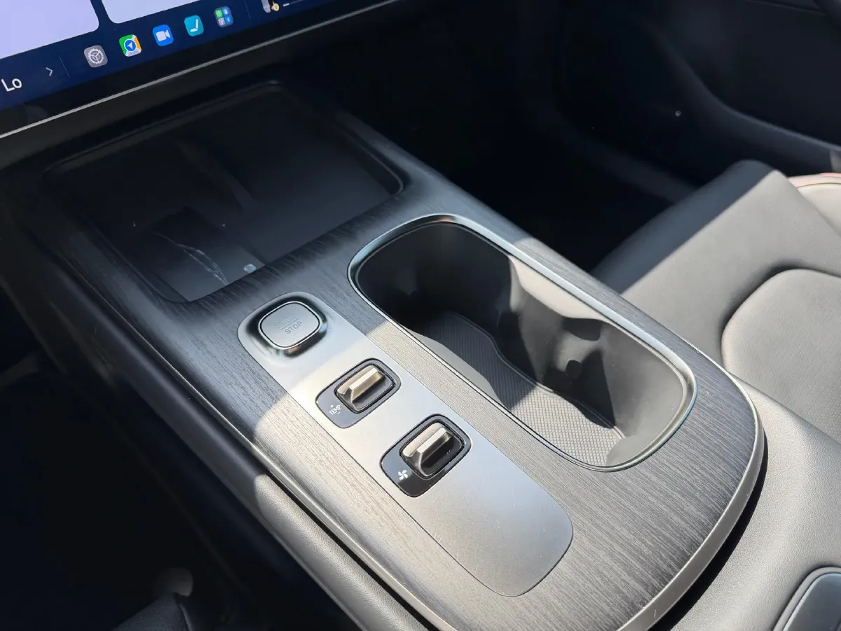 2024 MI SU7 BEV 94.3KWH,autocango,china used car exporter,china ev exporter,chinese used car exporter,chinese used ev exporter