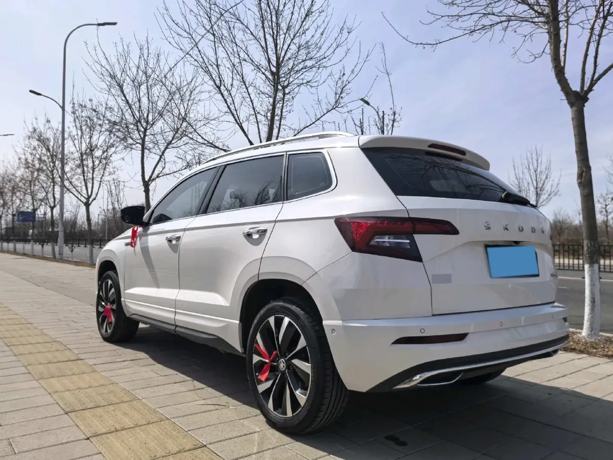 2022 Skoda Karoq 1.4T 150HP L4 7DCT,autocango,china used car exporter,china ev exporter,chinese used car exporter,chinese used ev exporter