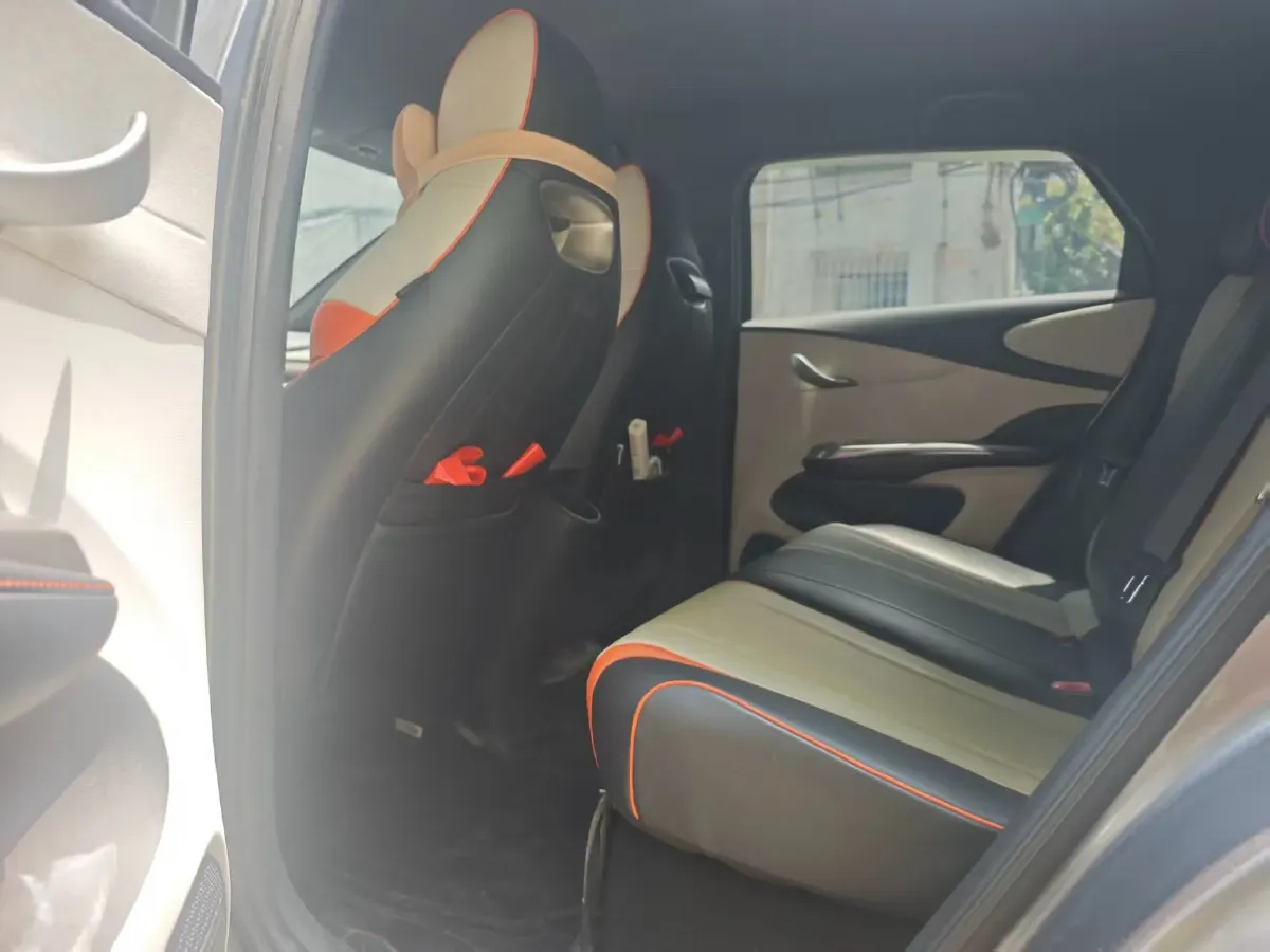 2021 Ford Escort 1.5L 122HP L3 6AT,autocango,china used car exporter,china ev exporter,chinese used car exporter,chinese used ev exporter