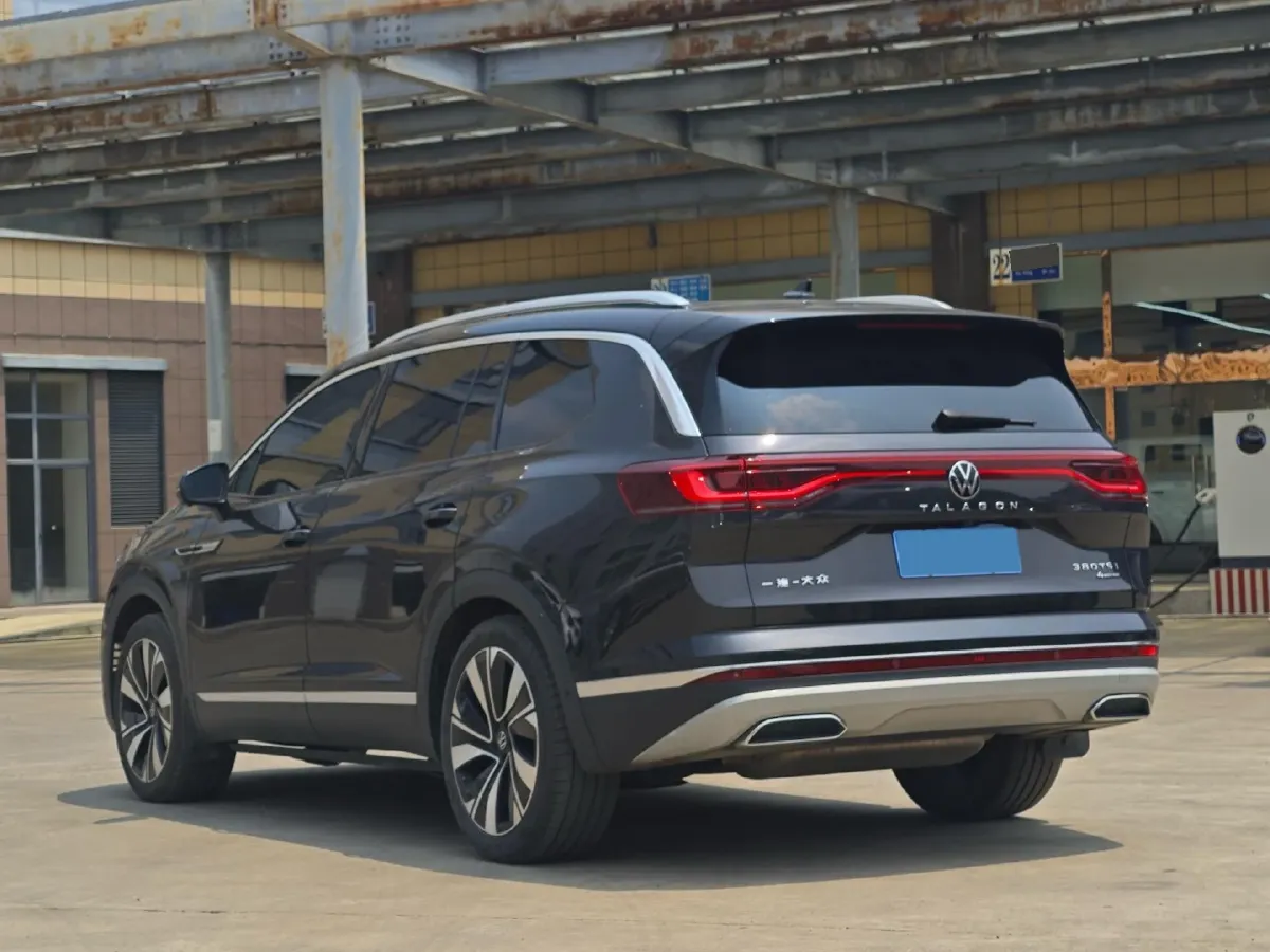 2023 Volkswagen Talagon 2.0T 220HP L4 7DCT,autocango,china used car exporter,china ev exporter,chinese used car exporter,chinese used ev exporter