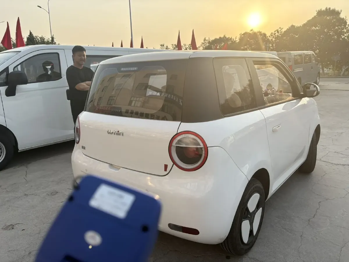 2025 LingBox BOX BEV 19.2KWH,autocango,china used car exporter,china ev exporter,chinese used car exporter,chinese used ev exporter