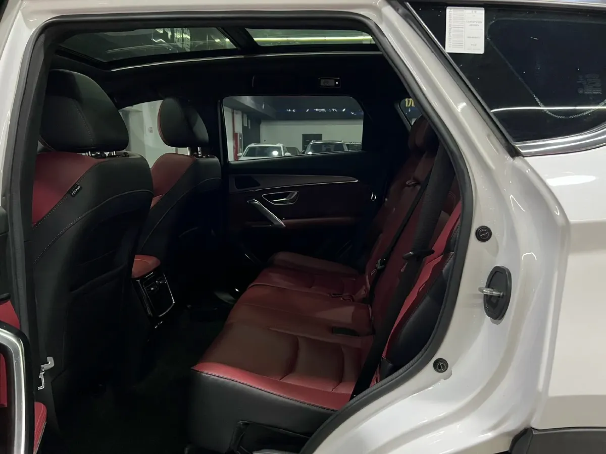 2021 Jetour X70 Plus 1.5T 156HP L4 6DCT,autocango,china used car exporter,china ev exporter,chinese used car exporter,chinese used ev exporter