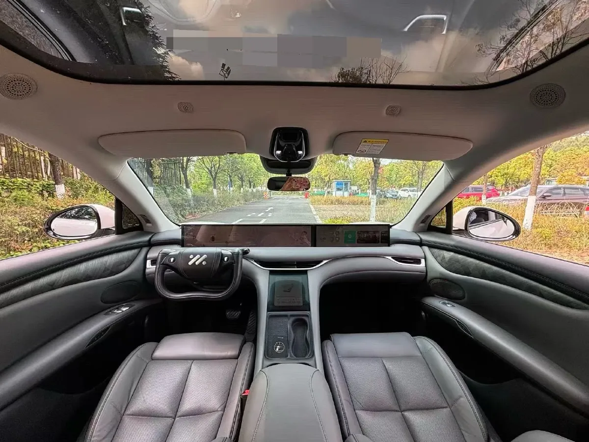 2023 IM LS6 BEV 71KWH,autocango,china used car exporter,china ev exporter,chinese used car exporter,chinese used ev exporter