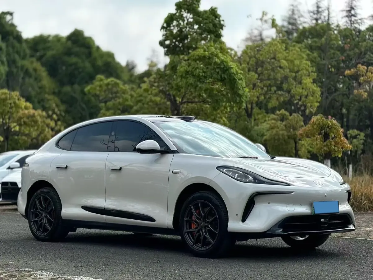 2023 IM LS6 BEV 71KWH,autocango,china used car exporter,china ev exporter,chinese used car exporter,chinese used ev exporter