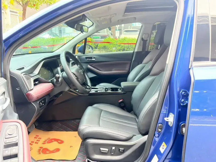 2021 GAC Trumpchi GS4 1.5T 169HP L4 6AT,autocango,china used car exporter,china ev exporter,chinese used car exporter,chinese used ev exporter