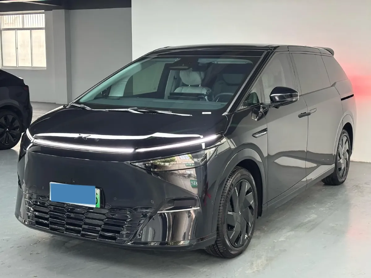 2024 Xpeng X9 BEV 101.5KWH,autocango,china used car exporter,china ev exporter,chinese used car exporter,chinese used ev exporter