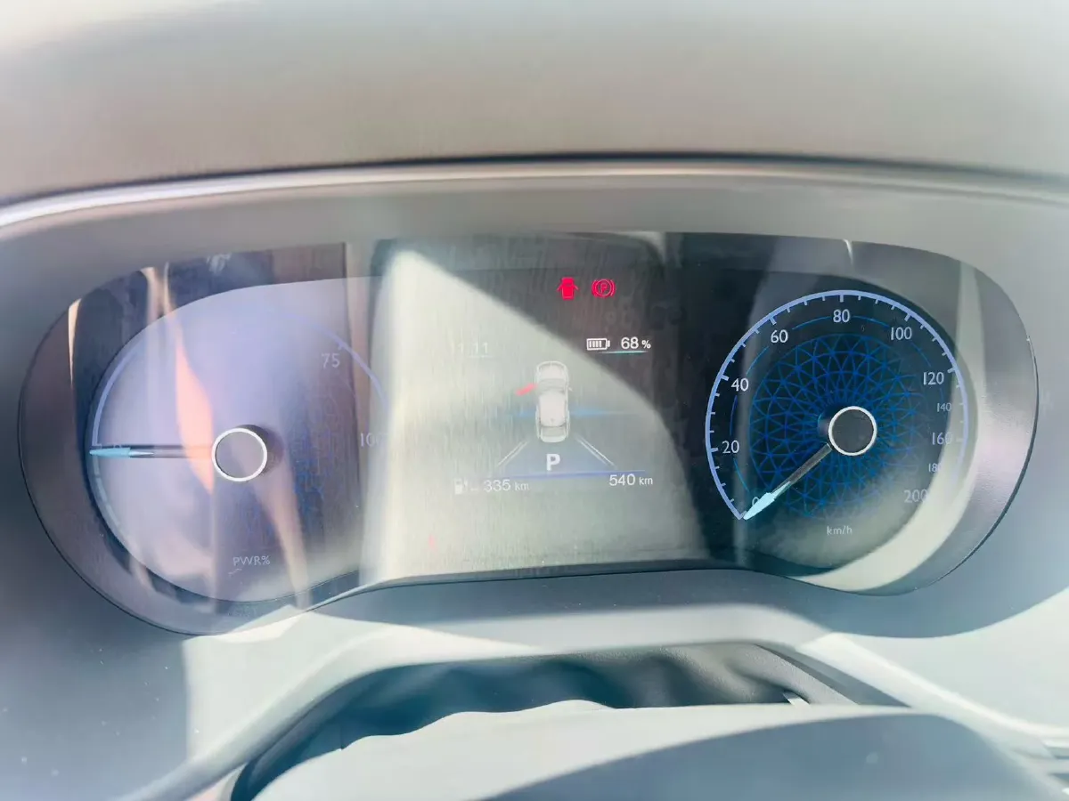 2025 HongQi E-QM5 BEV,autocango,china used car exporter,china ev exporter,chinese used car exporter,chinese used ev exporter