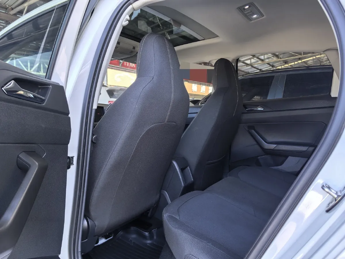 2019 Volkswagen Polo 1.5L 113HP L4 6AT,autocango,china used car exporter,china ev exporter,chinese used car exporter,chinese used ev exporter