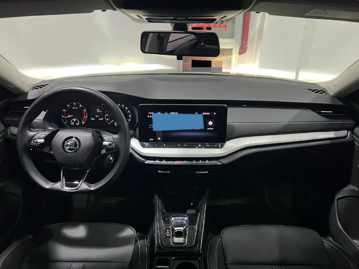 2022 Skoda Octavia 1.4T 150HP L4 7DCT,autocango,china used car exporter,china ev exporter,chinese used car exporter,chinese used ev exporter