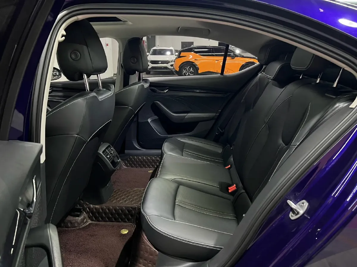 2022 Skoda Octavia 1.4T 150HP L4 7DCT,autocango,china used car exporter,china ev exporter,chinese used car exporter,chinese used ev exporter