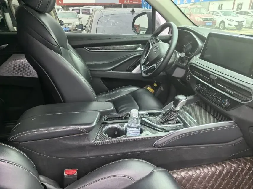 2017 MAXUS D90 2.0T 224HP L4 6AT,autocango,china used car exporter,china ev exporter,chinese used car exporter,chinese used ev exporter