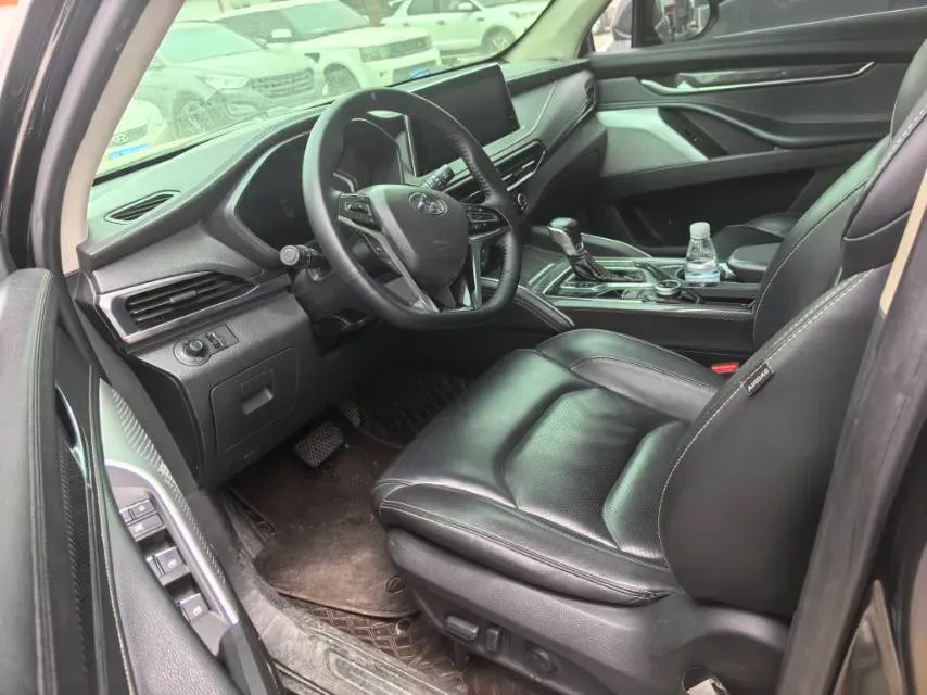 2017 MAXUS D90 2.0T 224HP L4 6AT,autocango,china used car exporter,china ev exporter,chinese used car exporter,chinese used ev exporter