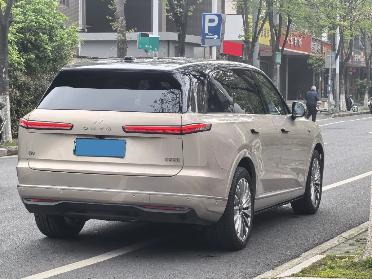 2025 ONVO L90 BEV,autocango,china used car exporter,china ev exporter,chinese used car exporter,chinese used ev exporter