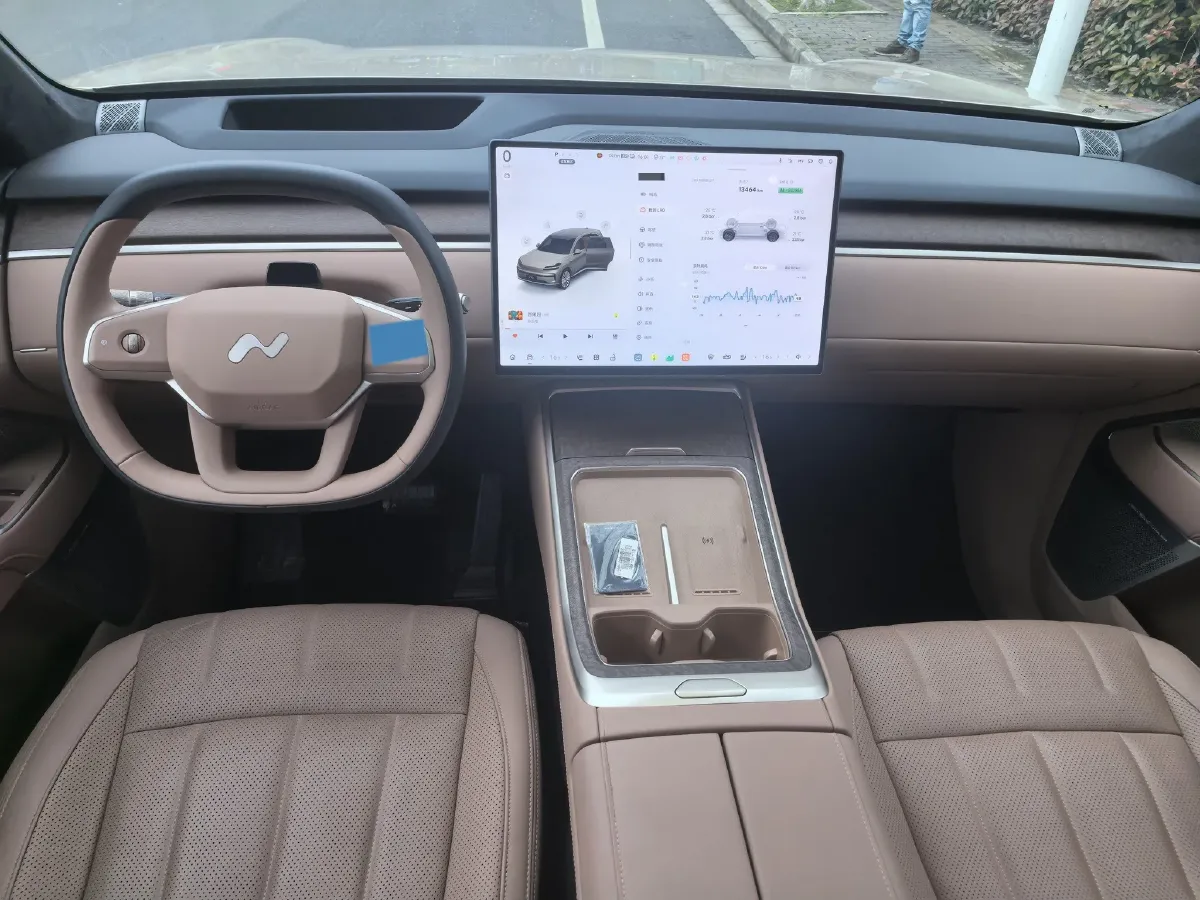 2025 ONVO L90 BEV,autocango,china used car exporter,china ev exporter,chinese used car exporter,chinese used ev exporter