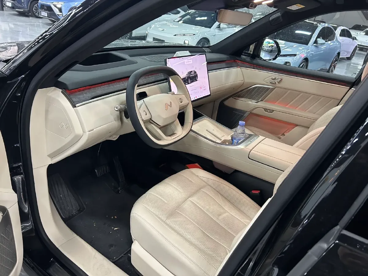 2025 ONVO L90 BEV,autocango,china used car exporter,china ev exporter,chinese used car exporter,chinese used ev exporter