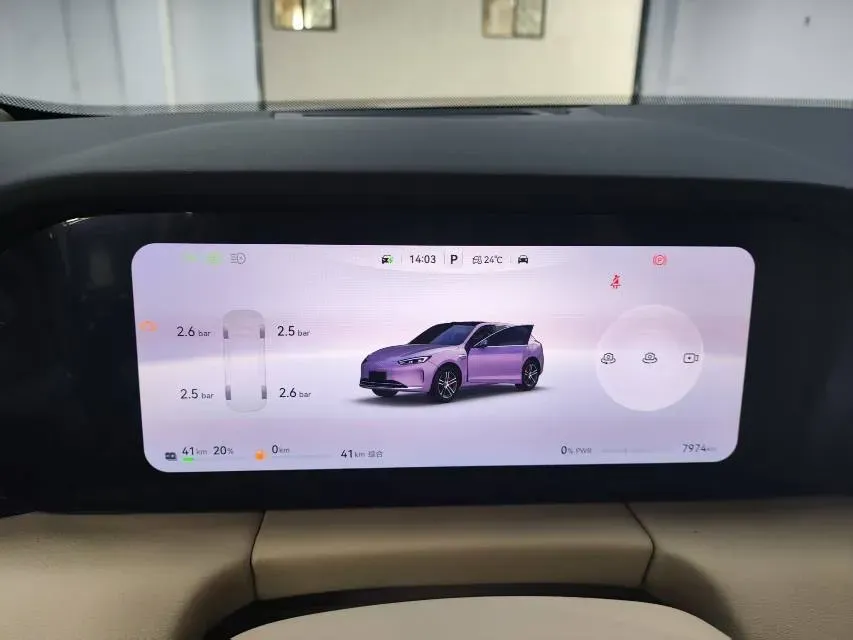 2025 AITO AITO M5 1.5T 152HP L4 REEV 42KWH,autocango,china used car exporter,china ev exporter,chinese used car exporter,chinese used ev exporter