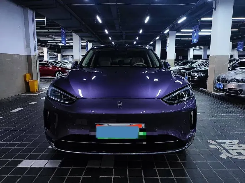 2025 AITO AITO M5 1.5T 152HP L4 REEV 42KWH,autocango,china used car exporter,china ev exporter,chinese used car exporter,chinese used ev exporter